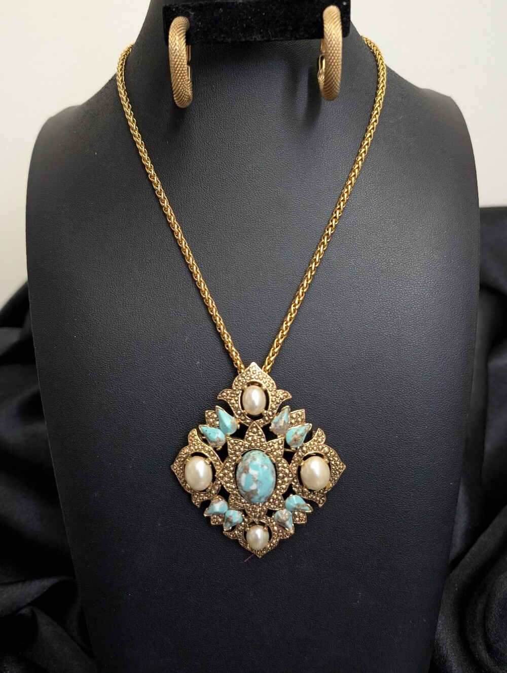 #50. Vintage Sarah Coventry Pendant/Brooch Necklace & Vintage Earrings